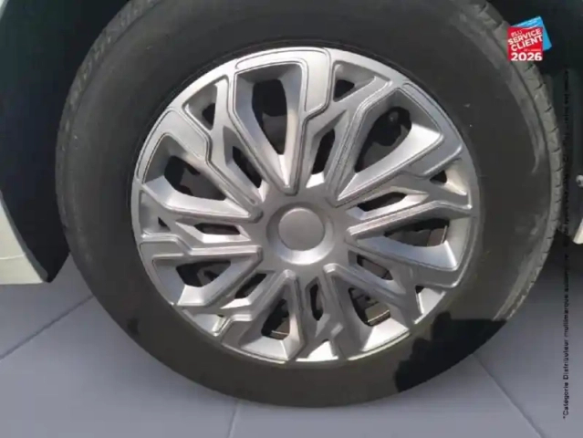 Peugeot 208 1.2 puretech 75ch s&amp;s like 2023 — photo 25