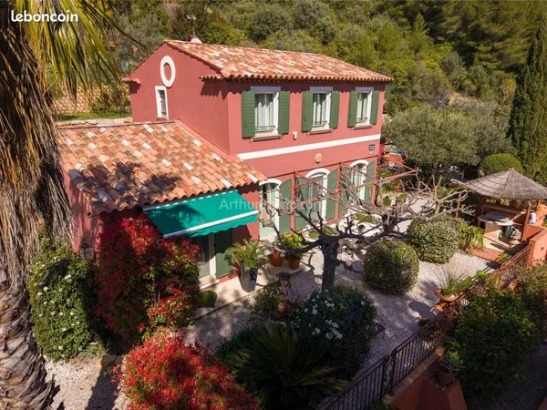 Maison 6 pièces 154 m²