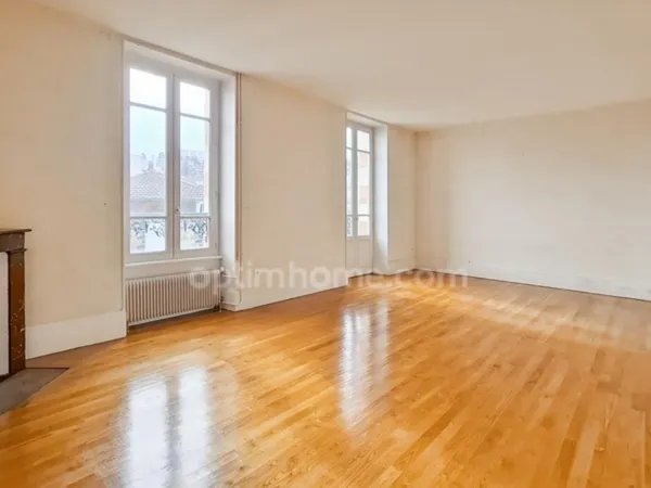 T3 duplex  Bureau + mezzanine  Immeuble 1903  Chamalières  DPE E / GES E