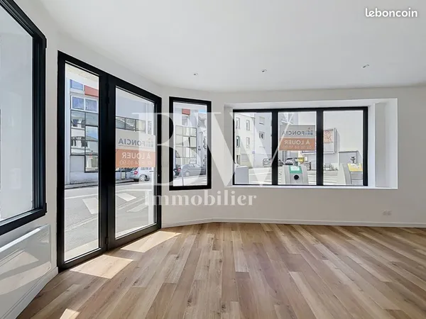 Local commercial 27 m² BREST