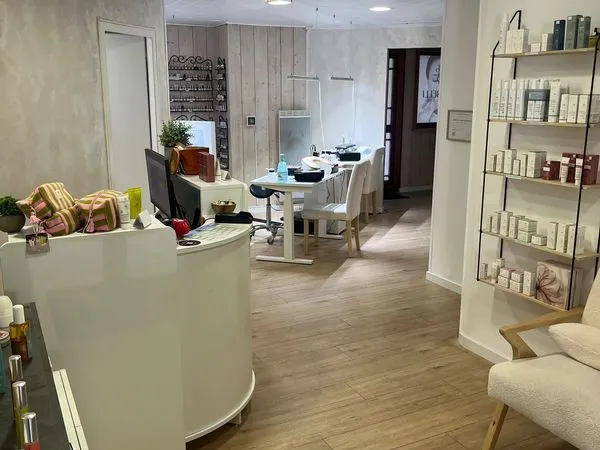 Fonds commerce salon esthétique