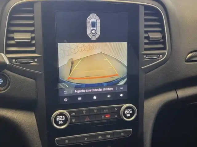 Renault Megane mégane iv berline e-tech plug-in hybride 160 — photo 12