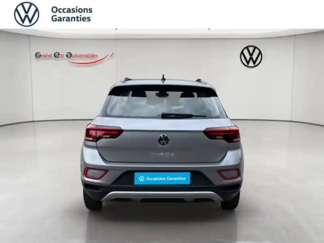 Volkswagen T-Roc 2.0 tdi 116ch life plus — photo 8