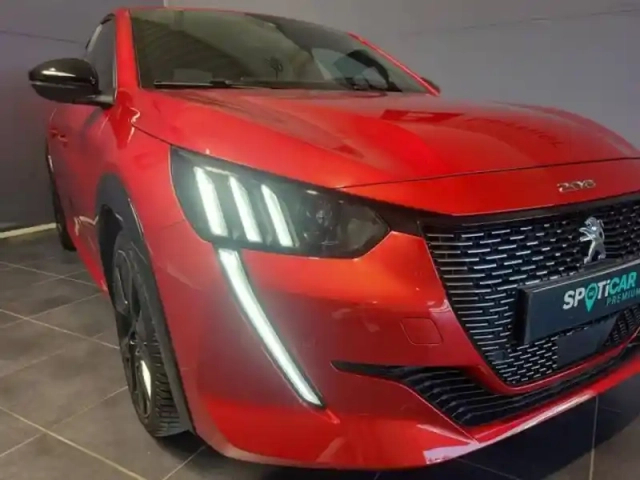 Peugeot 208 1.2 puretech 130ch s&amp;s gt eat8 — photo 15