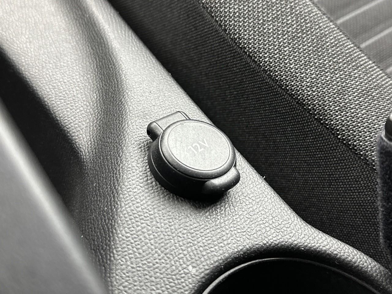 Peugeot 208 puretech 100 s&s bvm6 style — photo 29