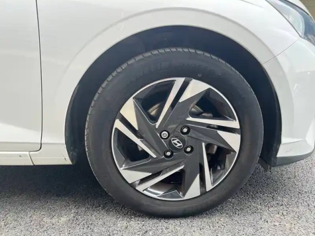 Hyundai I20 1.0 t-gdi 100 hybrid 48v — photo 16