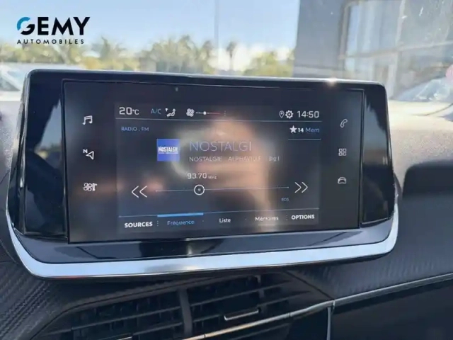 Peugeot 2008 puretech 100 s&amp;s bvm6 — photo 15