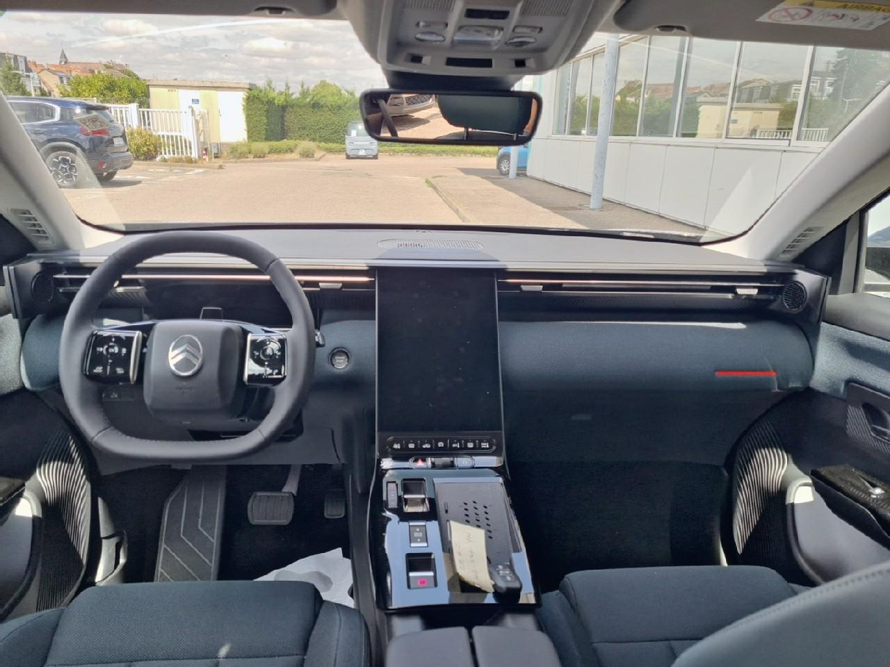 Citroën C5 Aircross hybride 145 ch e-dcs6 plus — photo 8