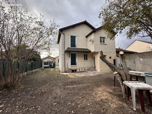 Maison 7 pièces 108 m²