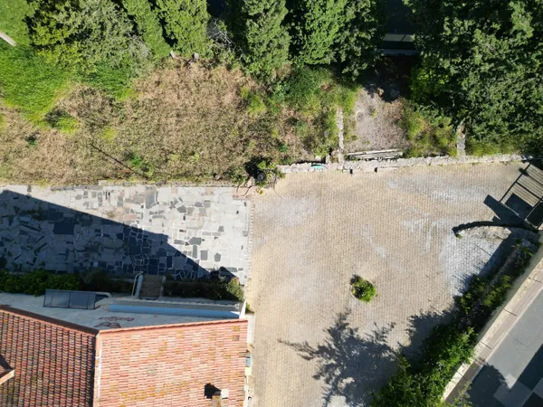 À vendre sur la commune de Frontignan, terrain constructible d'une superficie de 346 m²