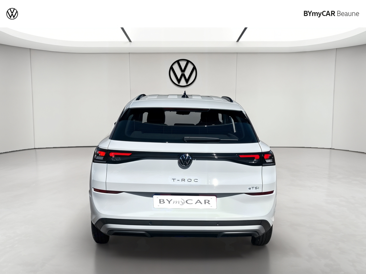 Volkswagen T-Roc 1.5 eTSI Hybrid 116 ch DSG7 — photo 4