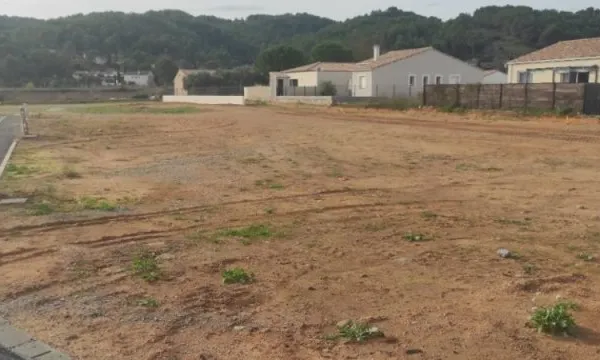Terrain 480 m²