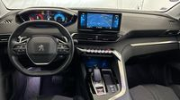 Peugeot 3008 HYBRID 225ch Allure Pack e-EAT8 — photo 11