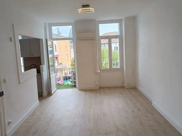 À louer - Beau duplex 70 m2 rénové et lumineux avec vue dégagée