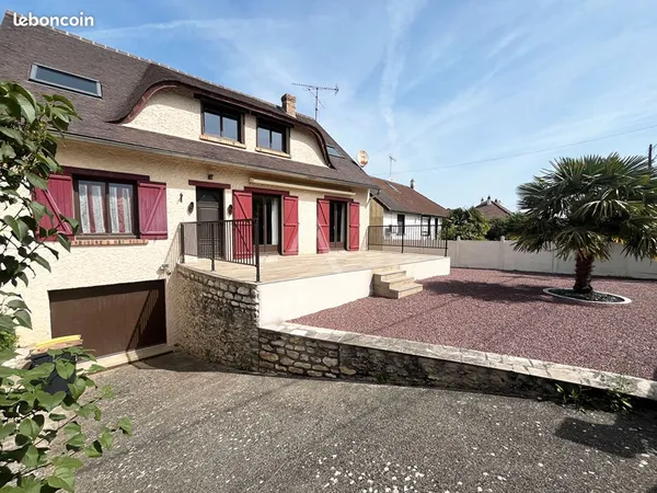 Pavillon 7 pièces 158 m²