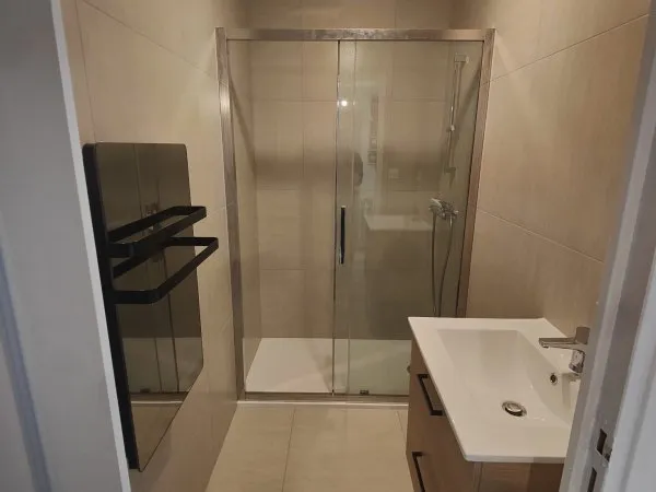 Loue appartement rénové à neuf