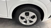 Dacia Sandero 1.0 TCe 90ch Essential — photo 20
