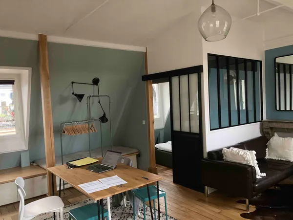 Loue Studio / 2P - 6e étage 33m² à Paris 6ème Luxembourg