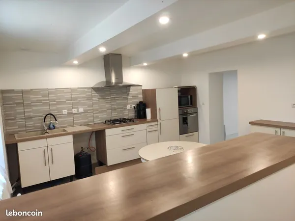 Gimont - Magnifique ensemble immobilier à proximité immédiate de la gare et des commerces