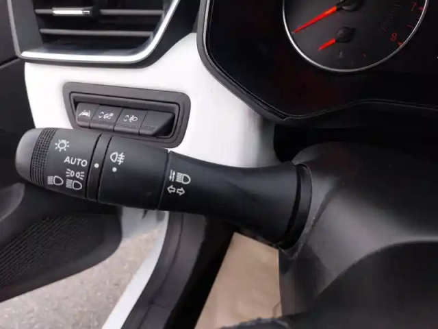 Renault Clio tce 100 gpl — photo 18