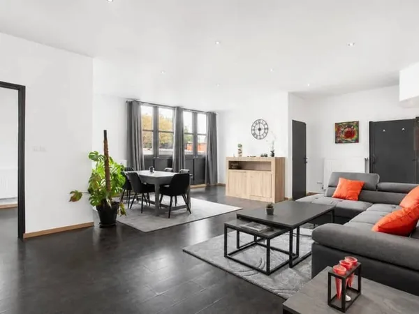 Maison 12 pièces 285 m²