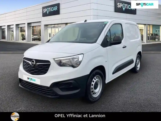 Opel Combo cargo m 800kg 100 kw batterie 50 kwh — photo 1