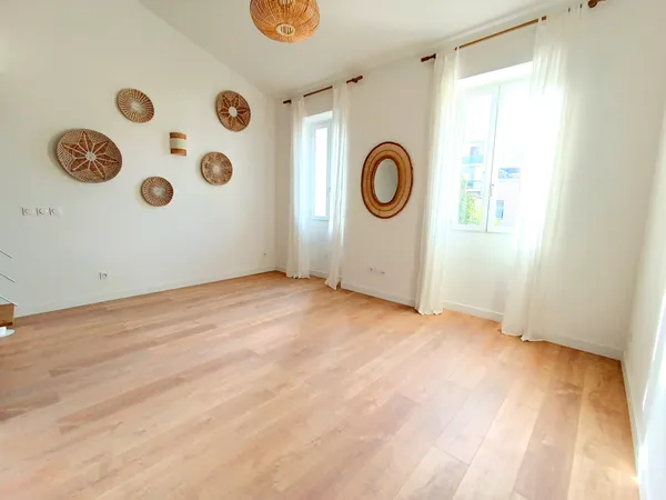 A louer T3 en duplex de 53m2 proche de la rue Sainte