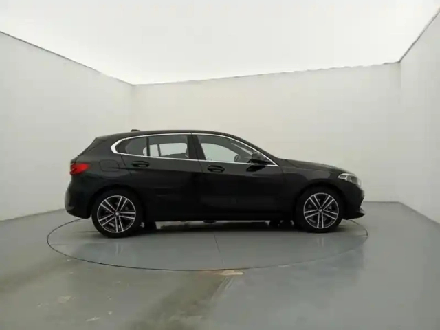 Bmw Serie 1 série 1 118ia 136ch business design dkg7 — photo 18