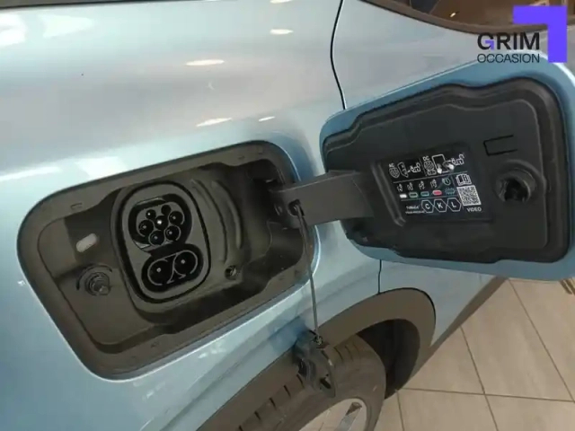 Ford Explorer awd extended range 79 kwh 340 ch — photo 25