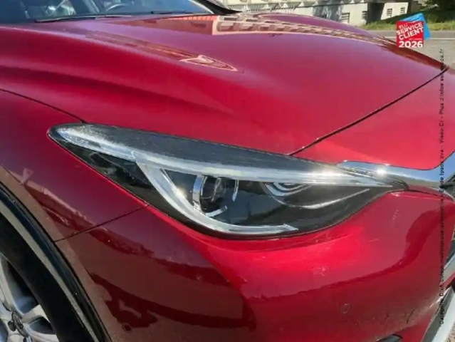 Infiniti Q30 1.6t 156ch premium tech dct7 — photo 8