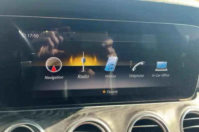 Mercedes Classe E 220 d 9g-tronic — photo 25