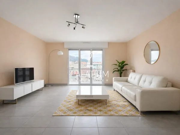 Spacieux appartement traversant trois pièces