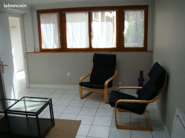 BOUFFEMONT, F2/F3, meublé indépendant, 60 m2