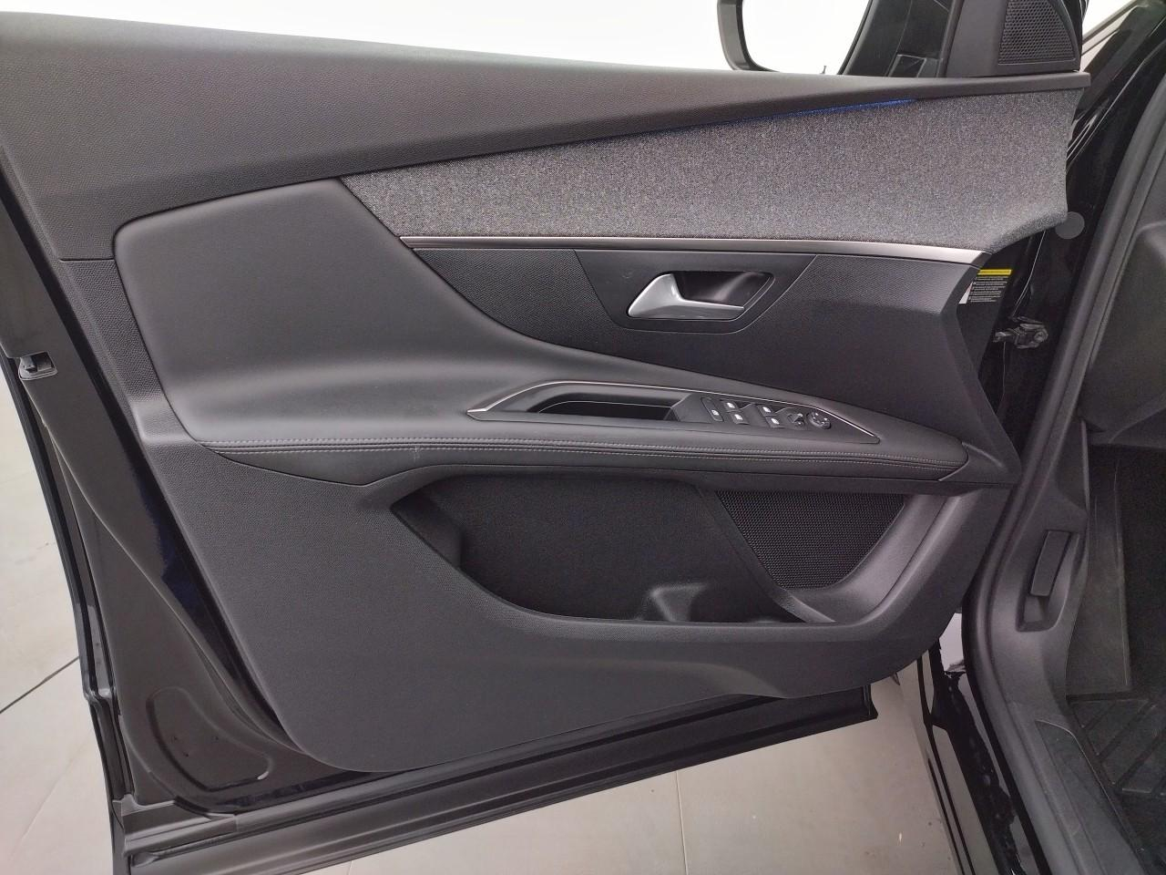 Peugeot 3008 puretech 130ch s&s bvm6 allure — photo 23
