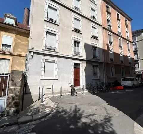 Appartement 2 pièces 60 m²