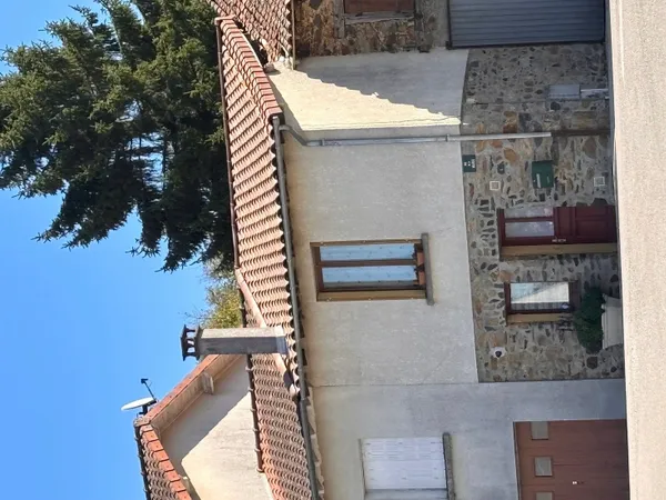 Petite Maison de bourg à Beynac 87700