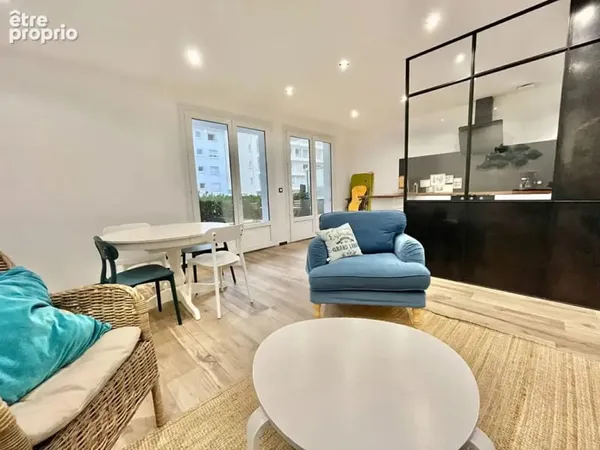 Lajarrige, Appartement T3 - Idéalement situé au coeur des commerces