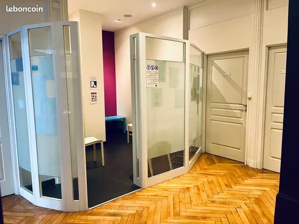 Très agréable salle de consultation en temps partiel