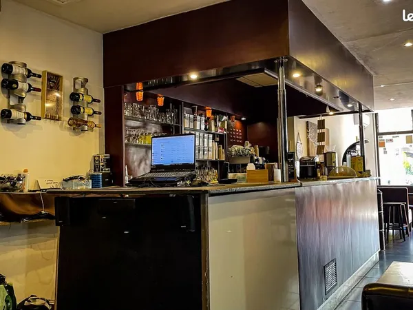 Belle opportunité - brasserie / snack équipé, bail récent