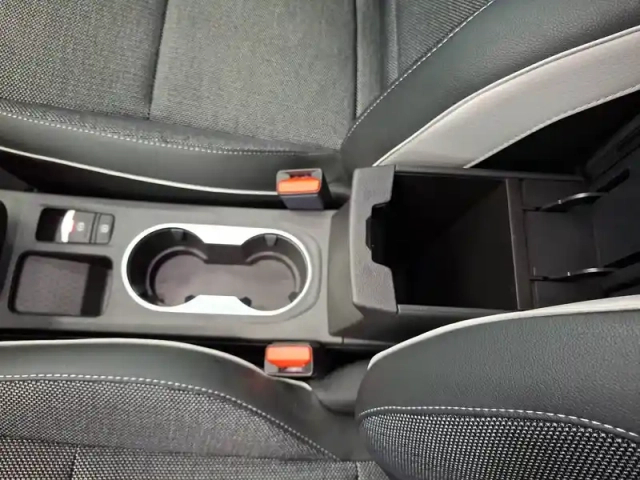Renault Captur tce 90 — photo 24