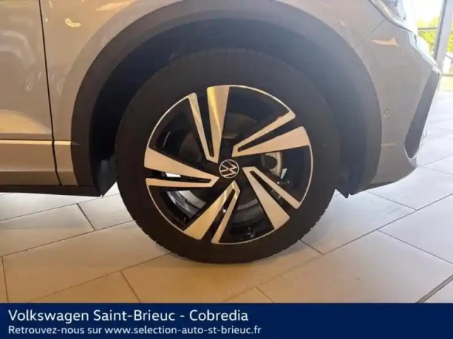 Volkswagen T-Roc 2.0 tdi 150ch r-line dsg7 — photo 15