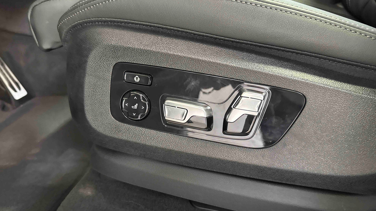 BMW X5 xDrive50e 489 ch BVA8 — photo 24