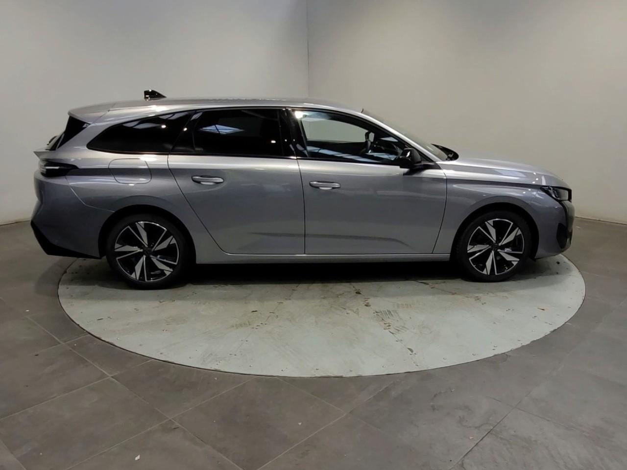 Peugeot 308 sw bluehdi 130 eat8 allure — photo 6