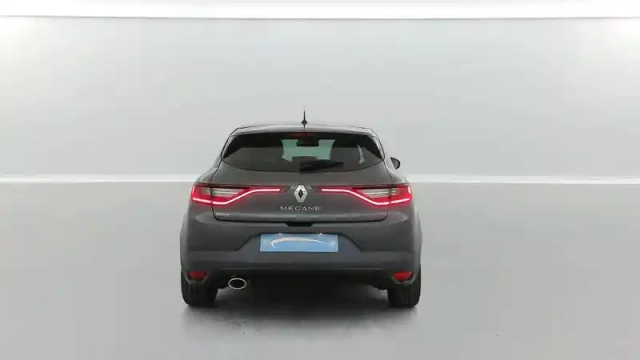 Renault Megane mégane iv berline tce 140 energy — photo 13