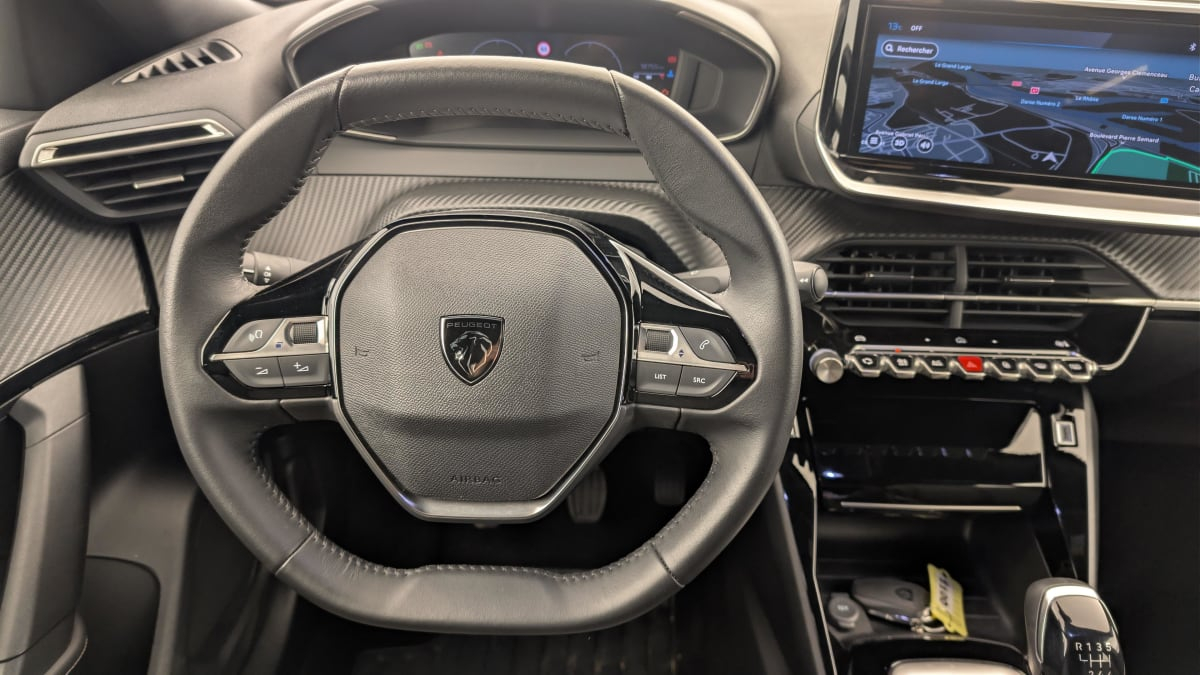 Peugeot 2008 — photo 14