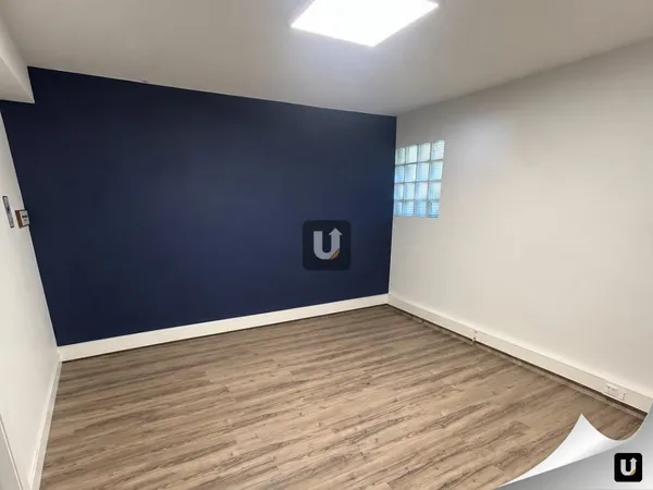 LOCAL DE 20M2 A ST PAUL