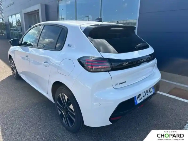 Peugeot 208 electrique 50 kwh 136ch — photo 57