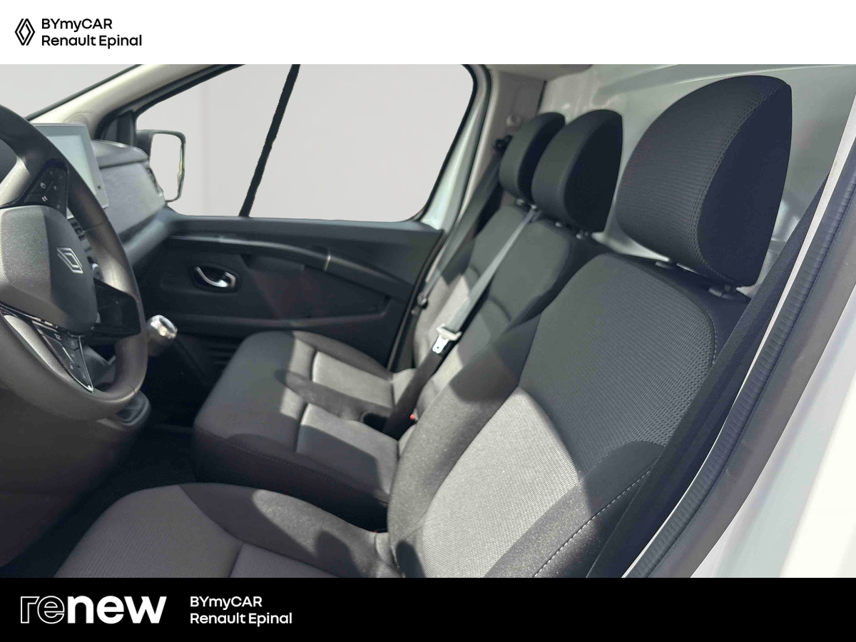 Renault TRAFIC FG BLUE DCI 130 L2H1 3T GSR2 — photo 12
