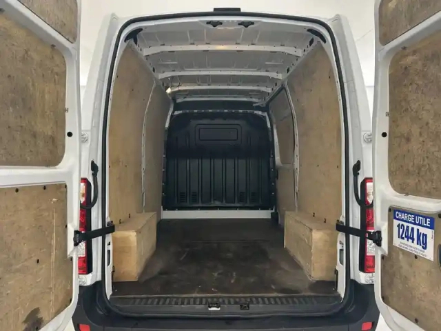 Renault Master fgn trac f3500 l2h2 blue dci 135 — photo 60