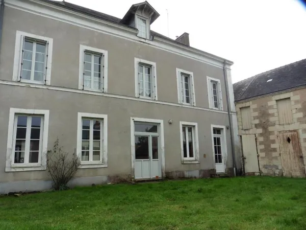 Maison 8 pièces 237 m²